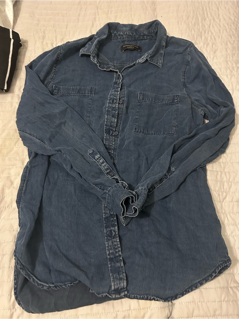 Banana Republic Light Blue Denim Shirt Jacket